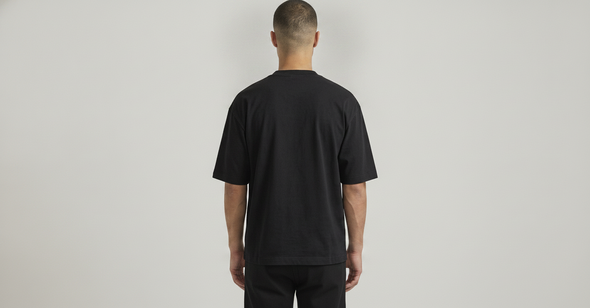 BOXY FIT T-SHIRT - Black